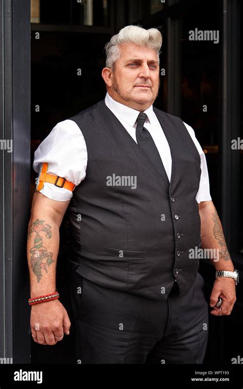 Bouncer .